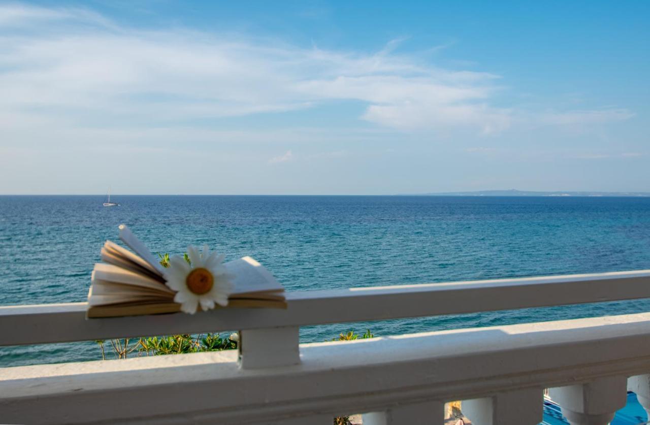 Agoulos Beach Hotel Аргаси Экстерьер фото