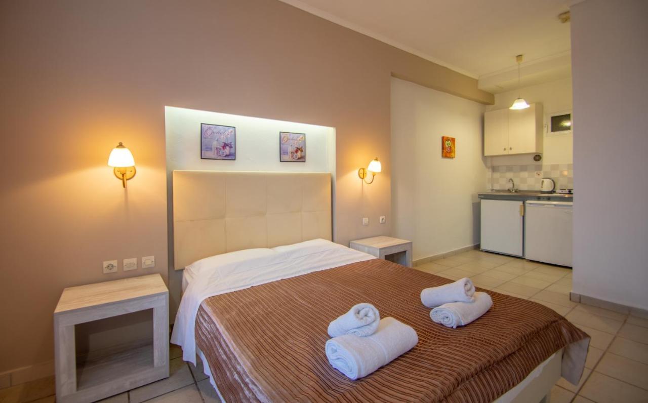 Agoulos Beach Hotel Аргаси Экстерьер фото
