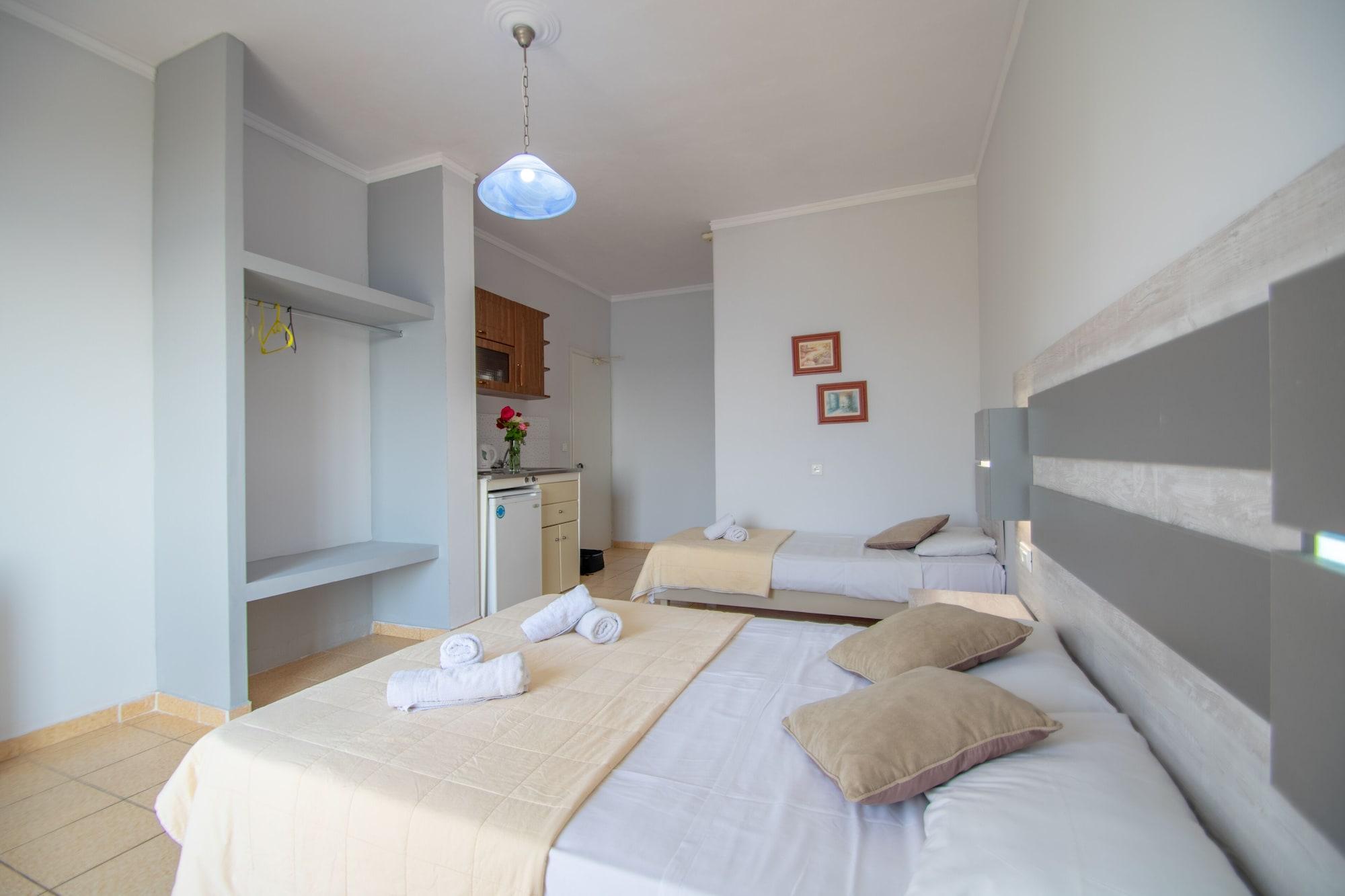 Agoulos Beach Hotel Аргаси Экстерьер фото